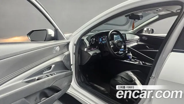 Hyundai Avante 2021 thumb 10