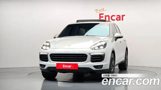 Porsche Cayenne 2015 thumb 3
