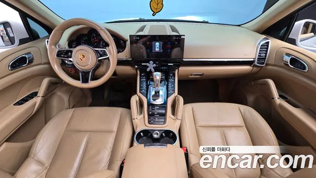 Porsche Cayenne 2015 thumb 7