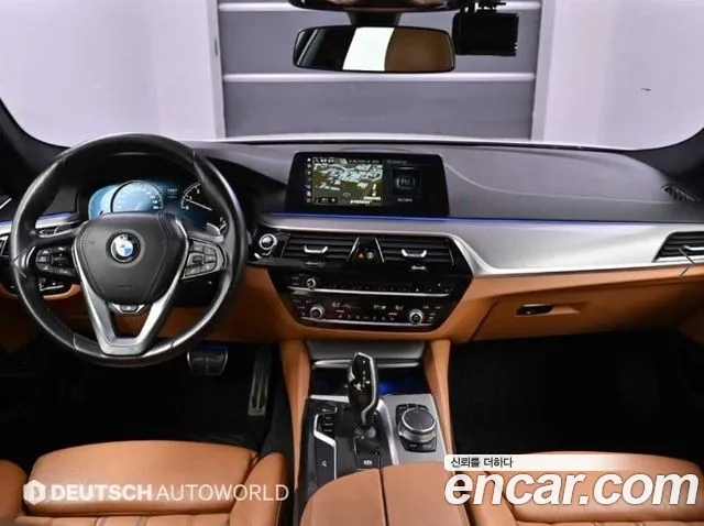 BMW 5-Series 2017 thumb 7
