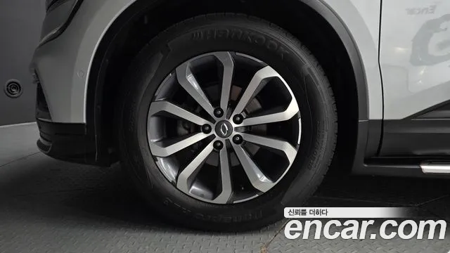 Renault-KoreaSamsung Koleos 2019 thumb 4