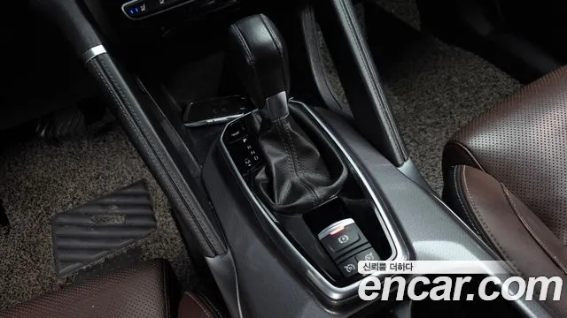 Renault-KoreaSamsung Koleos 2019 thumb 8