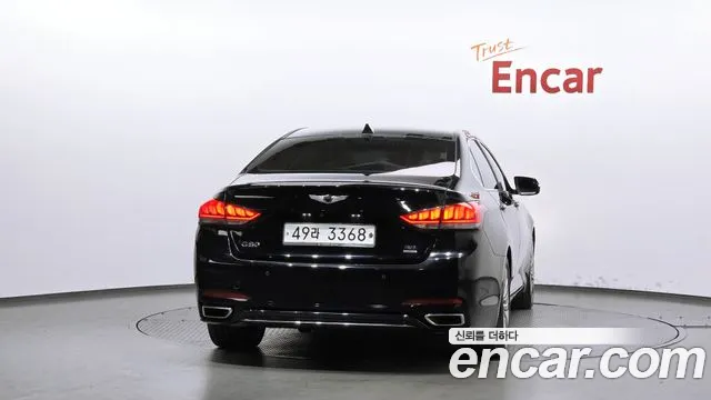 Genesis G80 2017 thumb 4