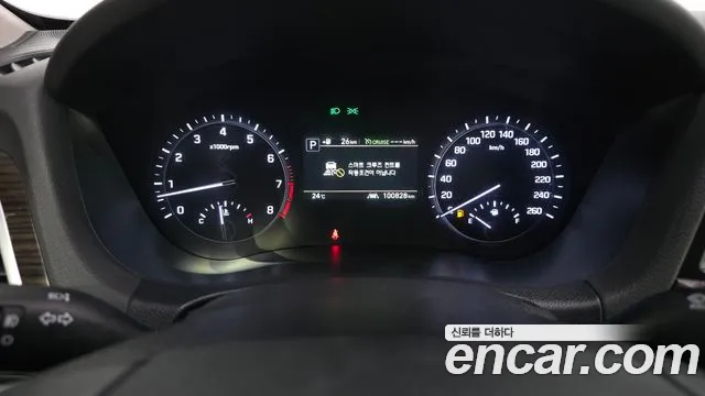 Genesis G80 2017 thumb 8