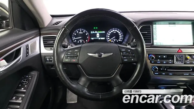 Genesis G80 2017 thumb 12
