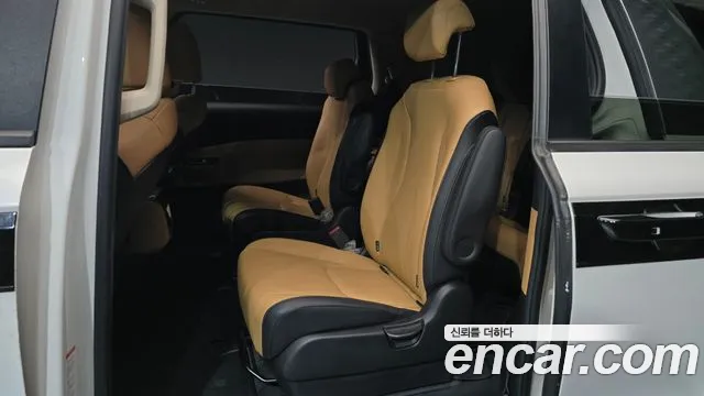 Kia Carnival 2020 thumb 12