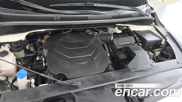 Kia Carnival 2019 thumb 6