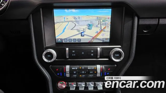 Ford Mustang Mach-E 2020 thumb 12