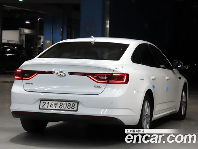 Renault-KoreaSamsung Megane 2018 thumb 2