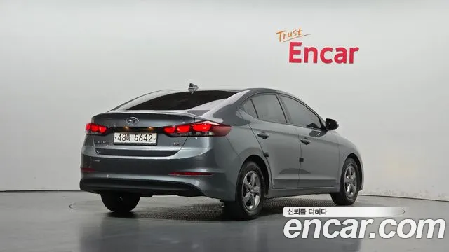 Hyundai Avante 2017 thumb 2