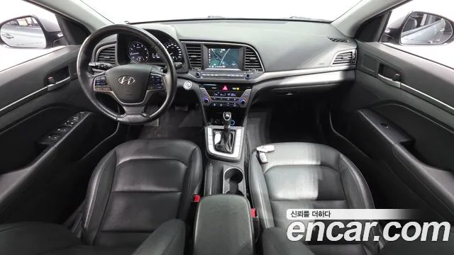 Hyundai Avante 2017 thumb 7
