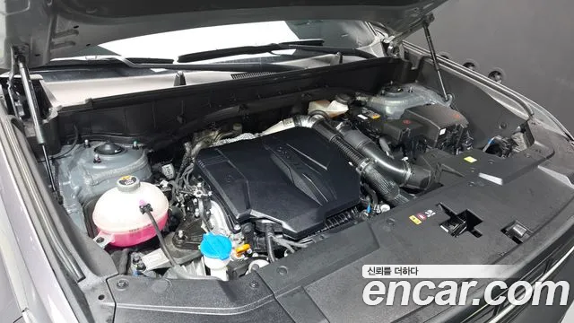 Hyundai Santa Fe 2023 thumb 6