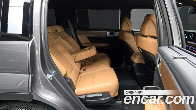 Hyundai Santa Fe 2023 thumb 11