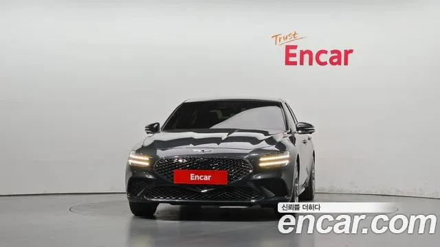 Genesis G70 2021 thumb 3