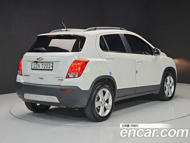ChevroletGMDaewoo Tracker 2014 thumb 4