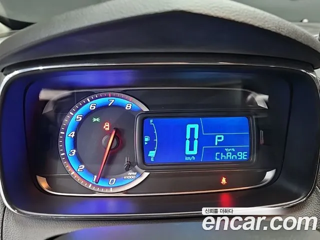 ChevroletGMDaewoo Tracker 2014 thumb 6