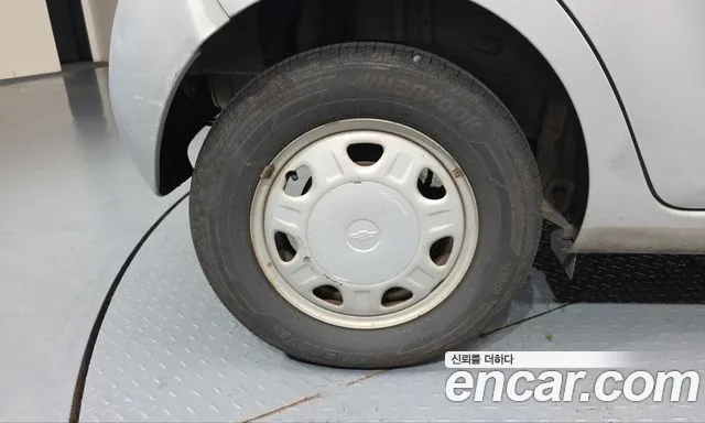 ChevroletGMDaewoo Spark 2011 thumb 5