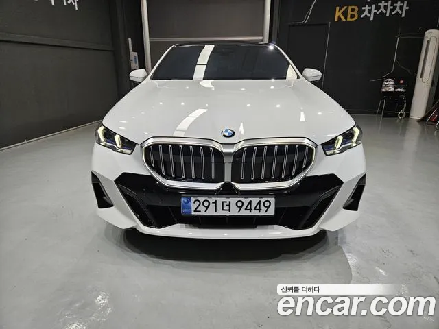 BMW 5-Series 2026 thumb 3
