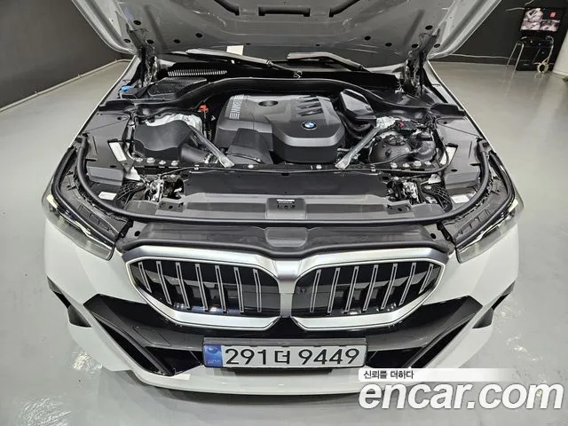 BMW 5-Series 2026 thumb 6