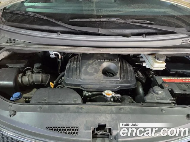 Hyundai Starex 2015 thumb 8