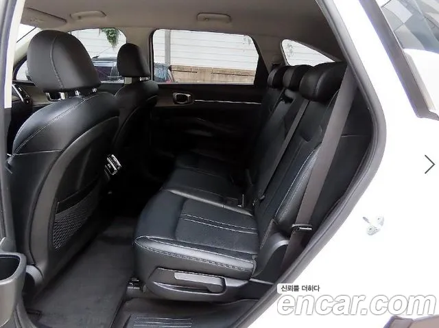 Kia Sorento 2021 thumb 6