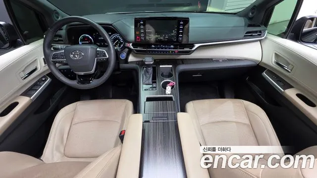 Toyota Sienna 2022 thumb 6