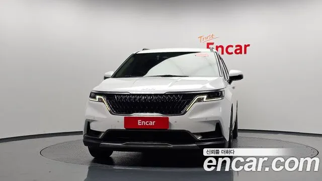 Kia Carnival 2022 thumb 2