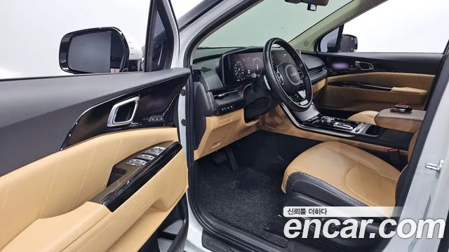 Kia Carnival 2022 thumb 9