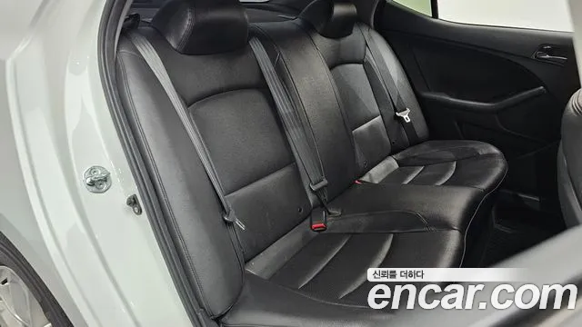 Kia K5 2013 thumb 12