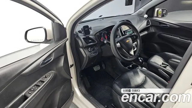 ChevroletGMDaewoo Spark 2016 thumb 10