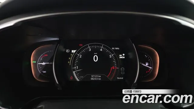 Renault-KoreaSamsung Megane 2017 thumb 8