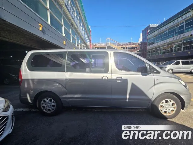 Hyundai Starex 2014 thumb 4