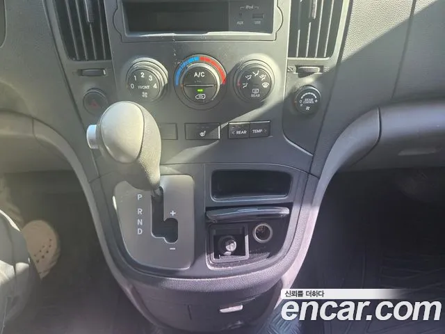 Hyundai Starex 2014 thumb 9