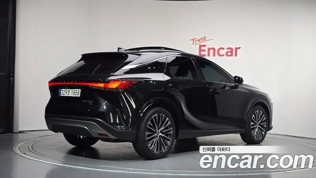 Lexus RX 2024 thumb 2