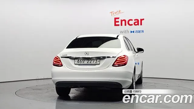 Mercedes-Benz C-Класс 2018 thumb 3