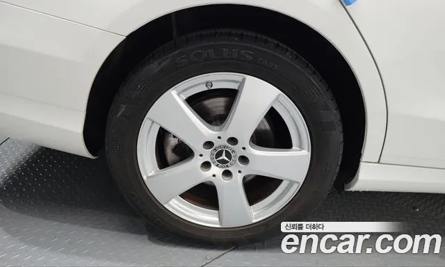 Mercedes-Benz C-Класс 2018 thumb 4