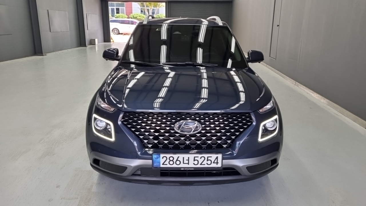 Hyundai Venue 2022 thumb 3