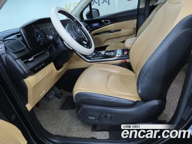 Kia Carnival 2021 thumb 8