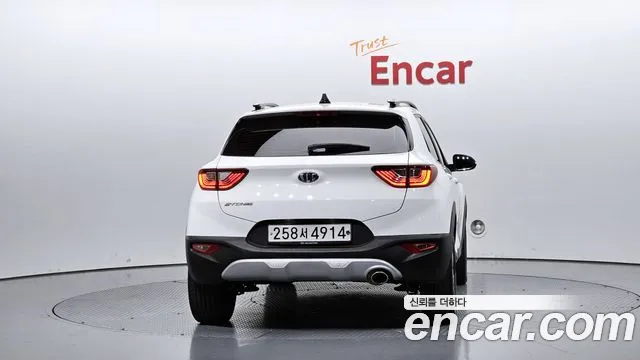 Kia Stonic 2020 thumb 4