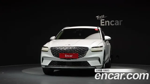 Genesis GV70 2022 thumb 3