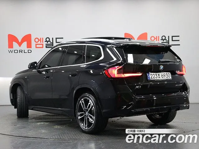 BMW X1 2023 thumb 4