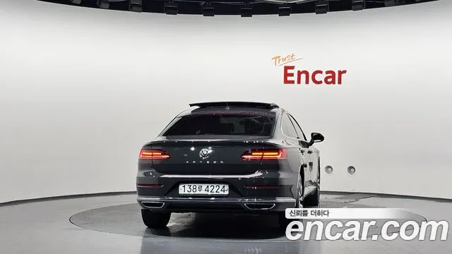 Volkswagen Arteon 2019 thumb 4