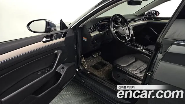 Volkswagen Arteon 2019 thumb 10