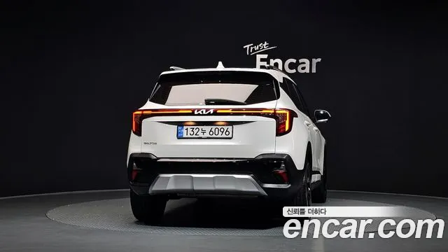 Kia Seltos 2023 thumb 4