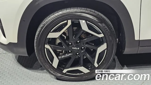 Kia Seltos 2023 thumb 5