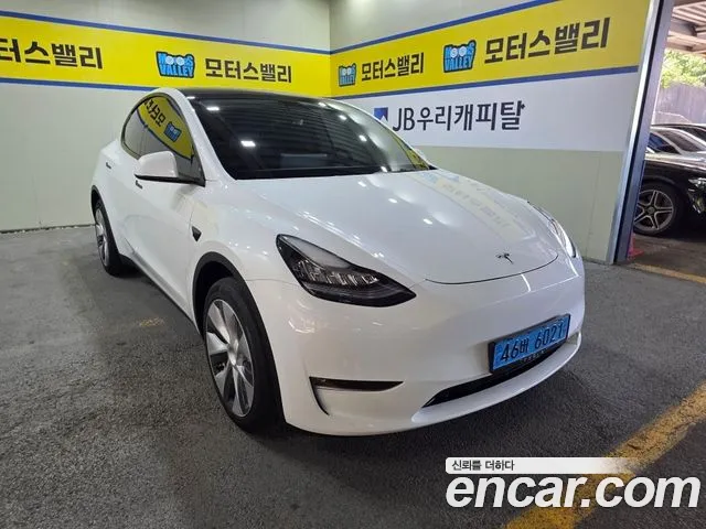 Tesla Model Y 2022 thumb 9