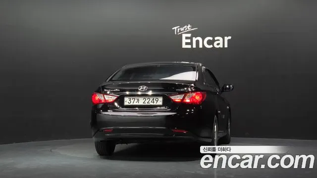 Hyundai Sonata 2010 thumb 4