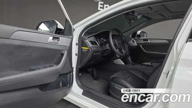 Hyundai Sonata 2015 thumb 10