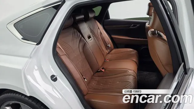 Genesis G80 2020 thumb 10