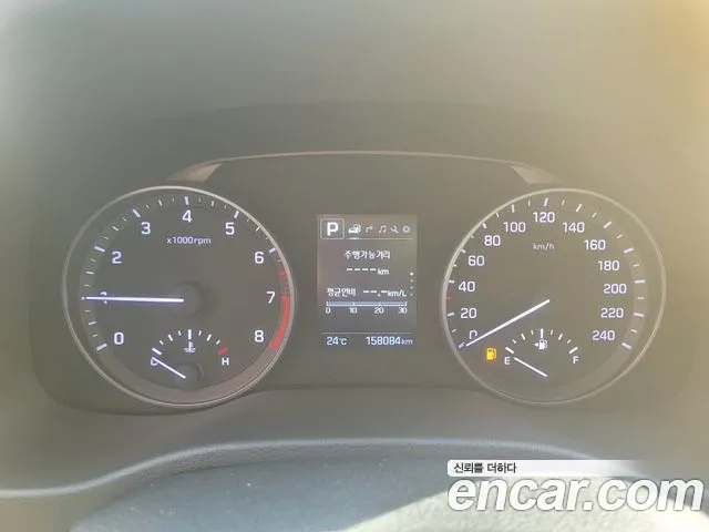 Hyundai Avante 2017 thumb 8